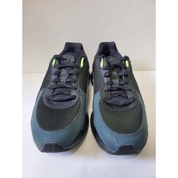 Puma Wild Rider Lightsense Sneakers 385709-01 Size Womens 6C - Picture 2 of 11